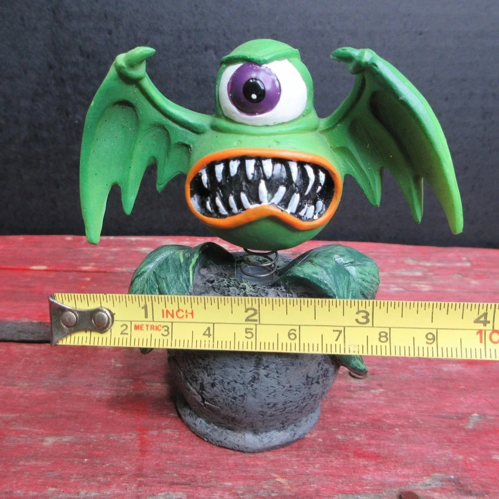 Vintage Green Eyeball Monster Plant Pot Bobble Head Spring Action Figure Toy